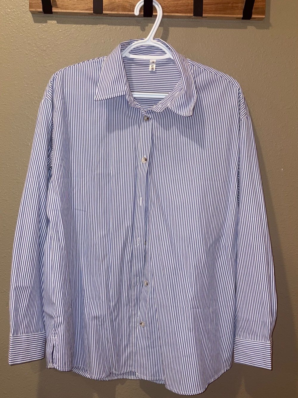 Men's Blue and White Striped Dress Shirt - Classic Button-Down